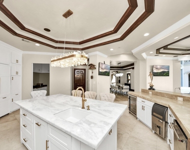 11103 Memorial Drive - Photo Thumbnail 16
