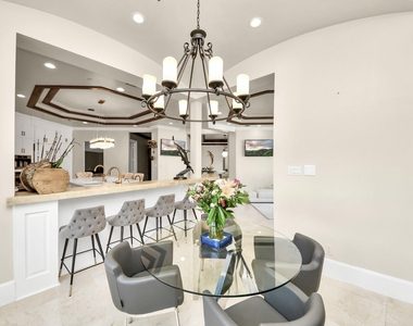 11103 Memorial Drive - Photo Thumbnail 17