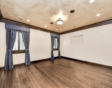 11103 Memorial Drive - Photo Thumbnail 41