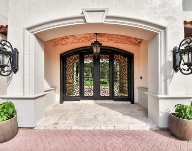 11103 Memorial Drive - Photo Thumbnail 2