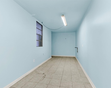 21085 Ramrock Circle - Photo Thumbnail 21