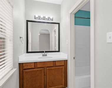 21085 Ramrock Circle - Photo Thumbnail 34
