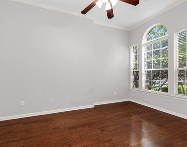 21085 Ramrock Circle - Photo Thumbnail 6