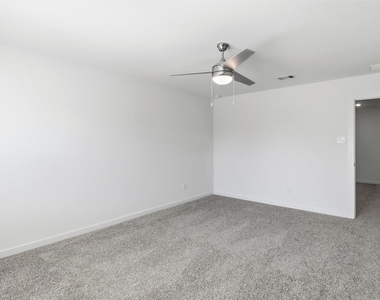3538 Adelie Lane - Photo Thumbnail 20