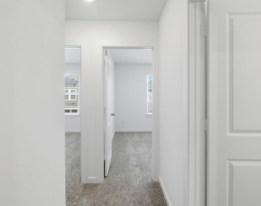 3538 Adelie Lane - Photo Thumbnail 28
