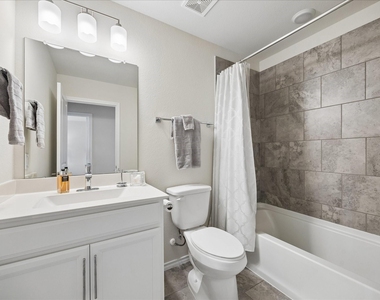 4026 Delta Rose Street - Photo Thumbnail 23