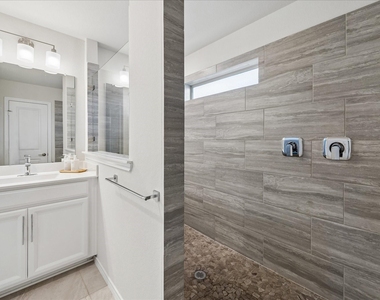 4026 Delta Rose Street - Photo Thumbnail 17