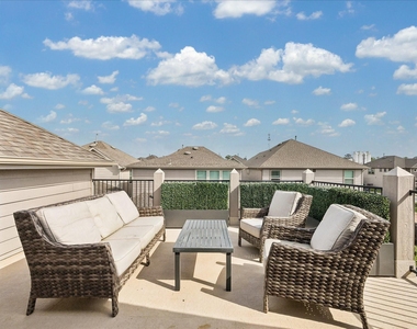 4026 Delta Rose Street - Photo Thumbnail 25