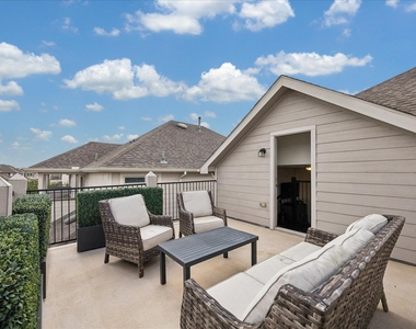 4026 Delta Rose Street - Photo Thumbnail 28