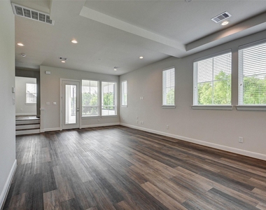 2710 Grand Fountains Drive - Photo Thumbnail 20