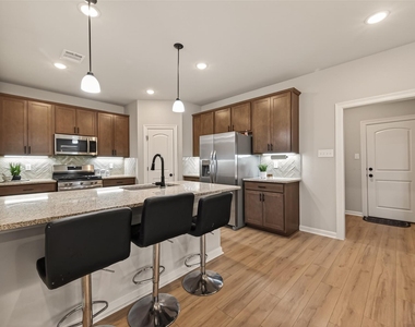 1010 Gentle Nook Drive - Photo Thumbnail 13