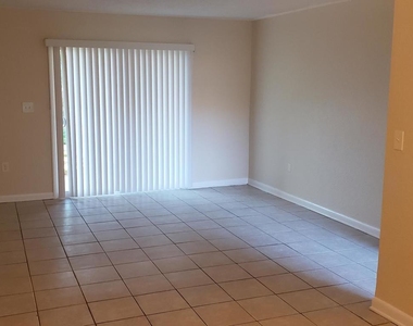 177 Ulster Lane - Photo Thumbnail 7