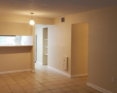 177 Ulster Lane - Photo Thumbnail 6