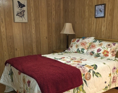 259 S Dolphin Circle - Photo Thumbnail 16