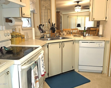 259 S Dolphin Circle - Photo Thumbnail 3