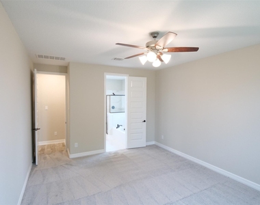 25907 Rose Frost Court - Photo Thumbnail 12