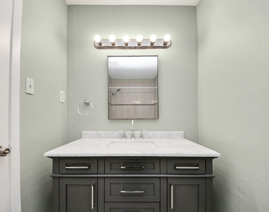 44 Tri Oaks Lane - Photo Thumbnail 10