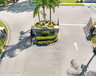 2515 Revolution Street - Photo Thumbnail 36