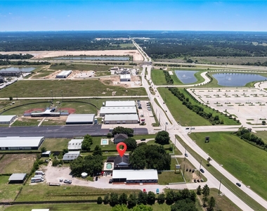 20240 Cypress Rosehill Road - Photo Thumbnail 2