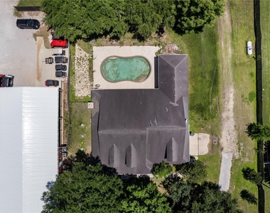 20240 Cypress Rosehill Road - Photo Thumbnail 6