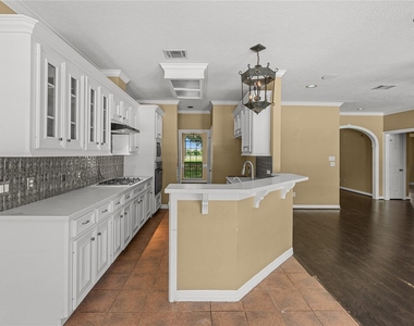 20240 Cypress Rosehill Road - Photo Thumbnail 12