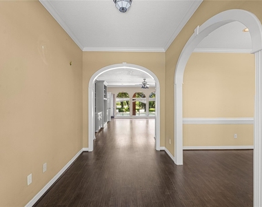 20240 Cypress Rosehill Road - Photo Thumbnail 15