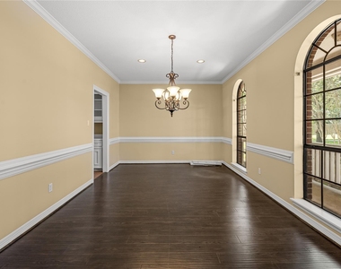 20240 Cypress Rosehill Road - Photo Thumbnail 16
