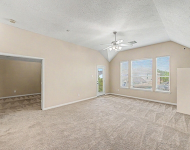 7527 Trail Hollow - Photo Thumbnail 22