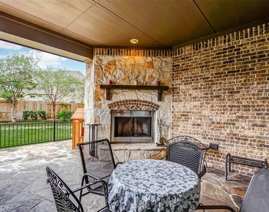 4710 Deermeadow Falls Lane - Photo Thumbnail 17