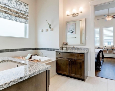 3523 Napavine Lane - Photo Thumbnail 21
