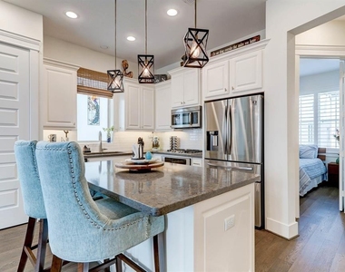 3523 Napavine Lane - Photo Thumbnail 9