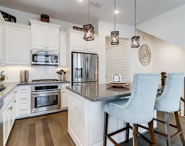 3523 Napavine Lane - Photo Thumbnail 7