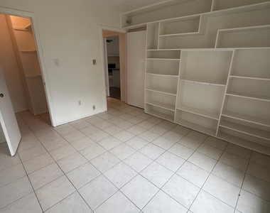 10907 Montverde Lane - Photo Thumbnail 7