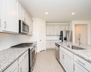 5706 Embracement Lane - Photo Thumbnail 9