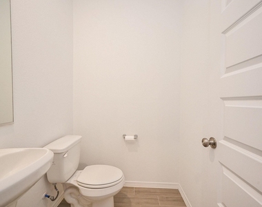 5706 Embracement Lane - Photo Thumbnail 6