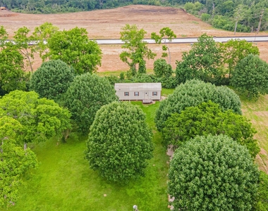 12039 Anderson Road - Photo Thumbnail 14
