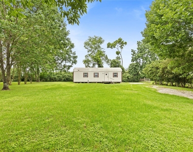 12039 Anderson Road - Photo Thumbnail 13