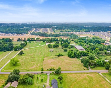 12039 Anderson Road - Photo Thumbnail 15