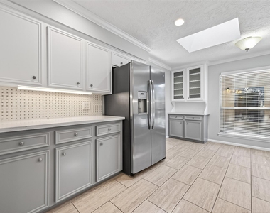 5218 Palmetto Street - Photo Thumbnail 27