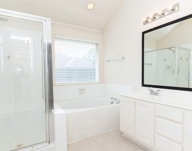 18323 Water Mill Drive - Photo Thumbnail 11