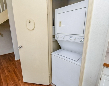 7575 Cambridge Street - Photo Thumbnail 11
