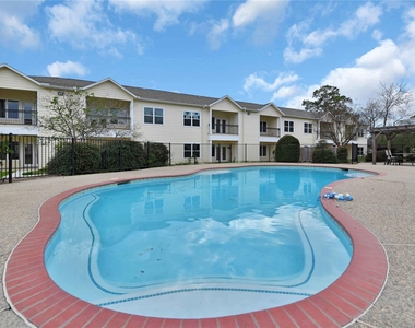 12565 Melville Drive - Photo Thumbnail 6