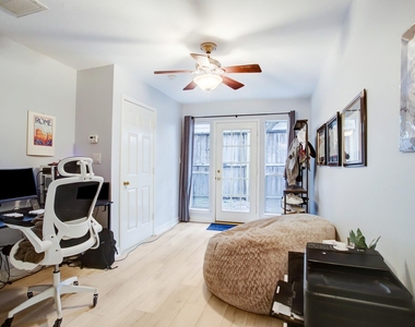5312 Blossom St - Photo Thumbnail 27