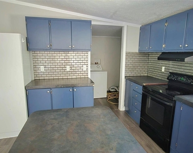 24321 Cherry Hill Drive - Photo Thumbnail 8