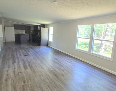 24321 Cherry Hill Drive - Photo Thumbnail 9