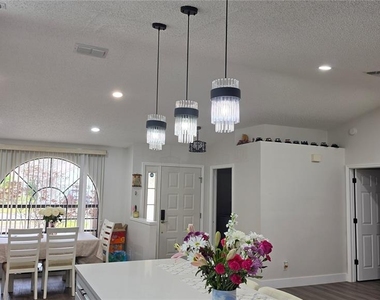 8504 Yearling Lane - Photo Thumbnail 5