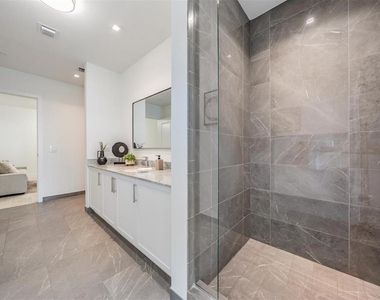 3015 S Ysabella Avenue - Photo Thumbnail 25