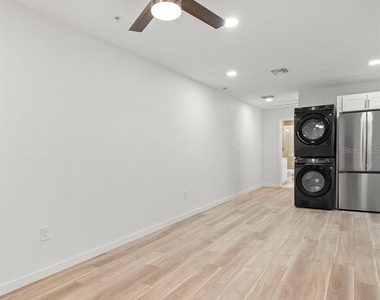 3107 16th Street N - Photo Thumbnail 4