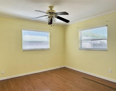 2523 Krueger Ln - Photo Thumbnail 22