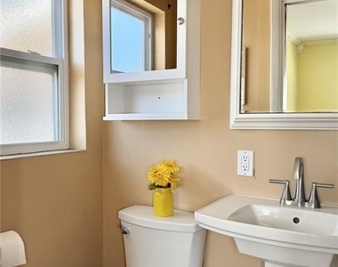 2523 Krueger Ln - Photo Thumbnail 26